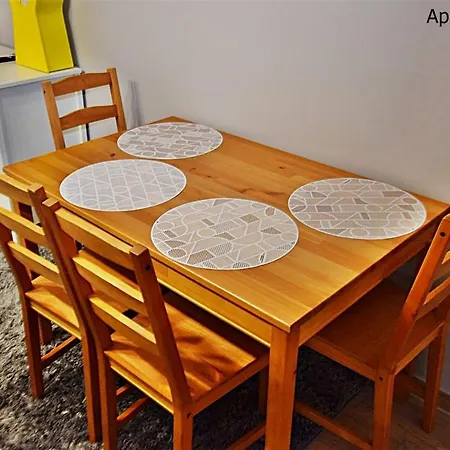 Apartamento Rybacka 84b/25 *