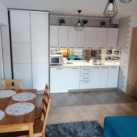Apartamento Rybacka 84b/25 *